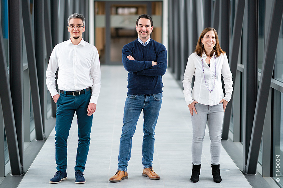 Debt collection employees Julian van Achter, Geoffrey Bladier and Denise Becht provide consulting services, look after customers
