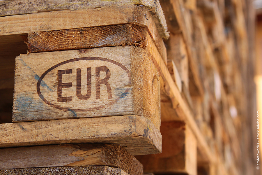 The wooden Euro pallet is the most widely used load carrier for truck transport