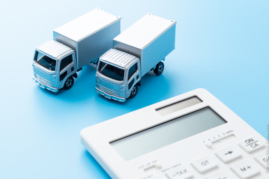 Calculating transport costs in road freight transport