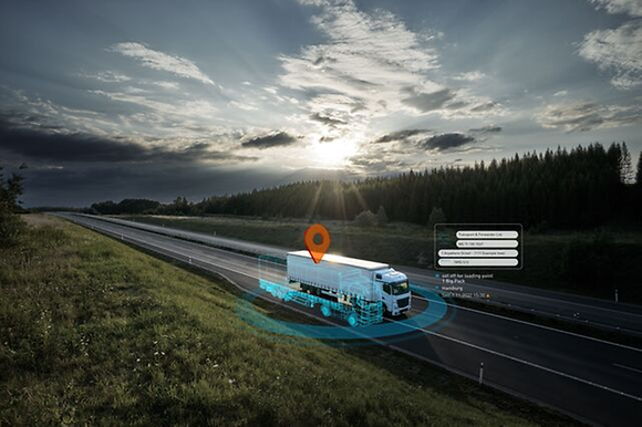 English-Artwork-PR-Advertisements-Blog-LSV_Marketing_Key Visual_1